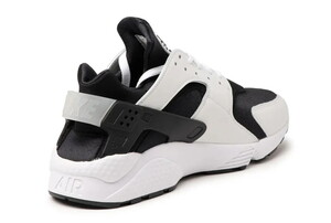  Nike Air Huarache Erkek Sneaker Ayakkabı DD1068-001 (BİR NUMARA BÜYÜK ALMANIZI ÖNERİYORUZ)