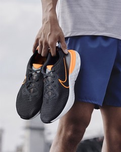  Nike Renew Run Erkek Koşu Ayakkabısı - CK6357-001