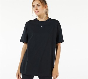  Nike Sportswear Essential Bol Kesimli Kısa Kollu Kadın Tişört DH4255-010