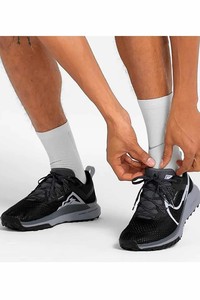 Nike React Pegasus Trail 4 Erkek Yürüyüş Koşu Ayakkabı DJ6158-001