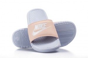  Nike Benassi JDI Kadın Terlik 343881-412