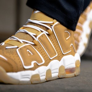 Nike Air More Uptempo Unısex Basketbol Ayakkkabısı-DQ4713-700(DAR KALIP BİR NUMARA BÜYÜK ALINMASINI ÖNERİYORUZ)