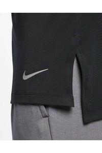  Nike Dri-fıt Erkek Yoga Antrenman Üstü Cn9822-010 CN9822-010