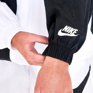  Nike Sportswear Woven (OVERSİZE)  Kadın Ceket DV0337-010