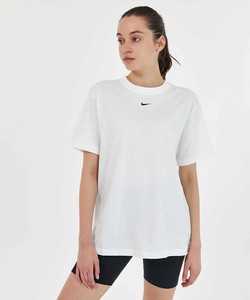  Nike Sportswear Essential Short-Sleeve Kadın Tişört-DH4255-100