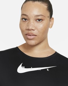  Nike Running Plus Swoosh T-shirt in Black  DC6912-010