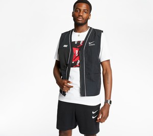 Nike Sportswear DNA Vest Siyah Spor Yelek CW2366-010
