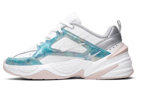  Nike M2k Tekno Kadın Sneaker  Spor Ayakkabı- AO3108-103 (YARIM NUMARA BÜYÜK ALMANIZI TAVSİYE EDERİZ)