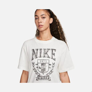  Nike Sportswear Fleece Boyfriend Short-Sleeve Kadın Tişört FZ0231-133