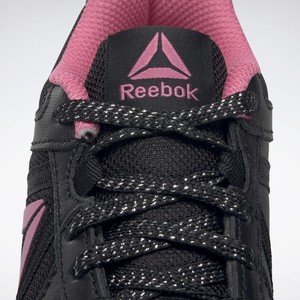  Reebok Almotio 4.0 Siyah Kadın Yürüyüş Ayakkabısı DV8705