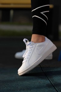  Nike  COURT MAJESTIC 454256-118