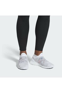  Adidas Erkek Koşu & Antrenman Ayakkabısı Ultraboost Laceless - B37686