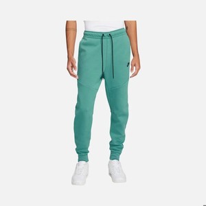  Nike Sportswear Tech Fleece Jogger Erkek Eşofman Altı CU4495-381