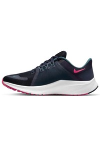  Nike Quest 4  Koşu Ayakkabısı DA1105-401(YARIM NUMARA BÜYÜK ALMANIZI ÖNERİYORUZ)