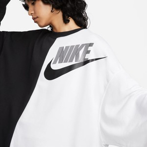  Nike Sportswear Over-Oversized Fleece Dance Kadın Sweatshirt-DV0328-010(BİR BEDEN KÜÇÜK ALINMASINI TAVSİYE EDİYORUZ)