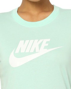  Nike Women's W Nsw Tee Essntl   Ftr T-shirt AT5464-394