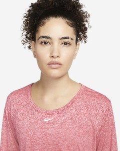  Nike Nk Dri-fit Kadın Uzun kollu Sweatshirt DD0641-622