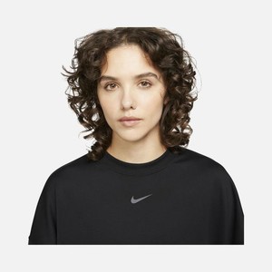  Nike Sportswear Tape Oversized Kadın Sweatshirt-DQ5381-010