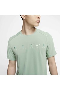  Nike Erkek Koşu Tişörtü- M Nk Dry Mıler Ss Tech Ff Nfs DD1585-352