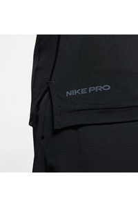  Nike Erkek Siyah Pro Tight Sweatshirt BV5588_010