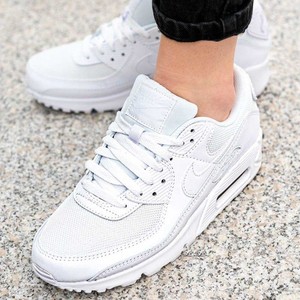 Nike Wome's Air Max 90 CQ2560-100