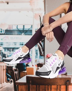  Nike Air Max 270 Kadın Sneaker Ayakkabı AH6789-113  (BİR NUMARA BÜYÜK ALMANIZI ÖNERİYORUZ)