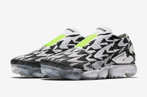  NİKE AIR VAPORMAX MOC 2 / ACRONYM - AQ0996-001